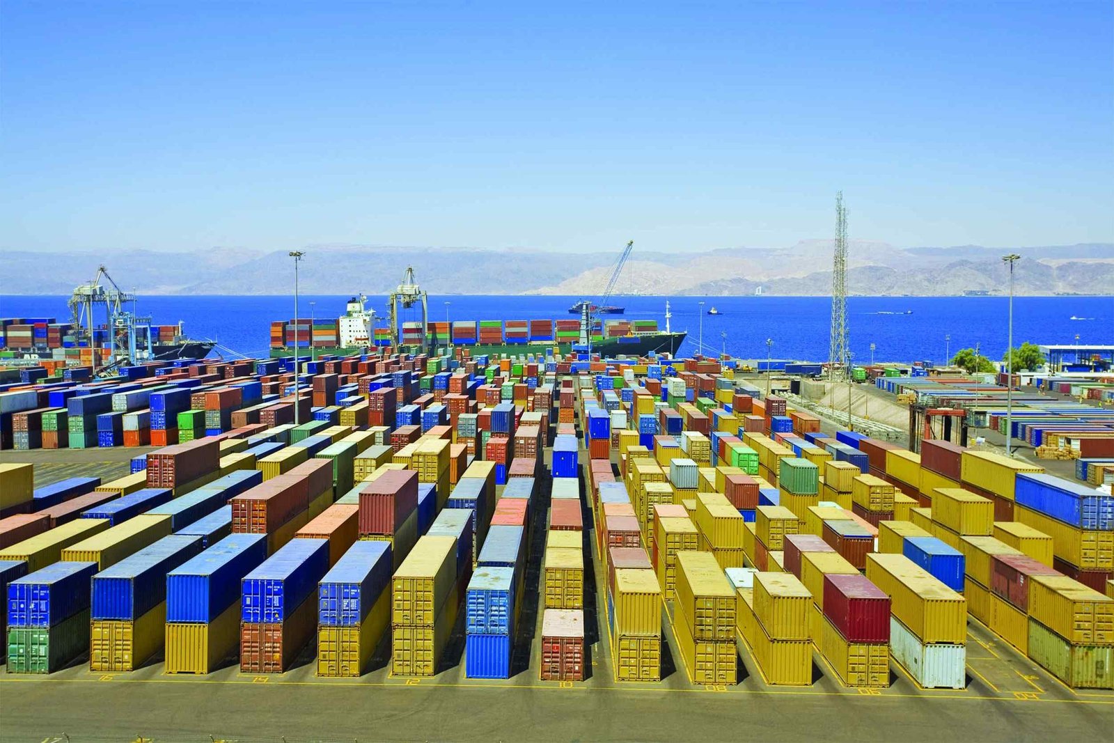 https://insightcrest.org/wp-content/uploads/2015/09/Harbor-warehouse.jpg